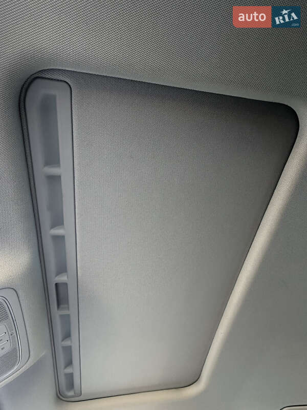 Седан Audi A6 2017 в Киеве