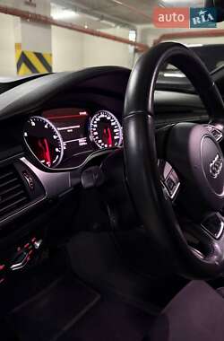 Седан Audi A6 2015 в 