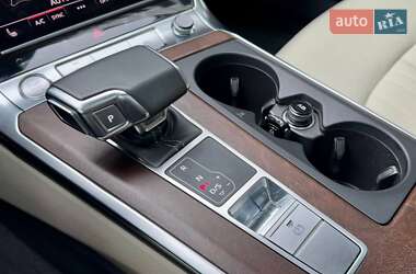 Седан Audi A6 2019 в 