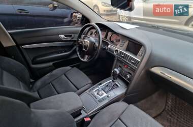 Седан Audi A6 2004 в 