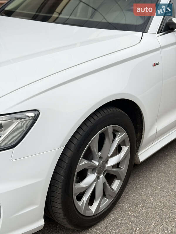 Седан Audi A6 2017 в Киеве