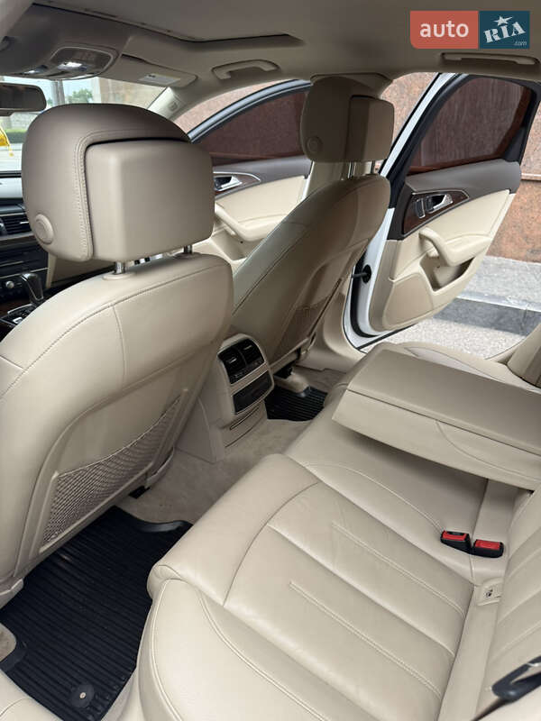 Седан Audi A6 2017 в Киеве
