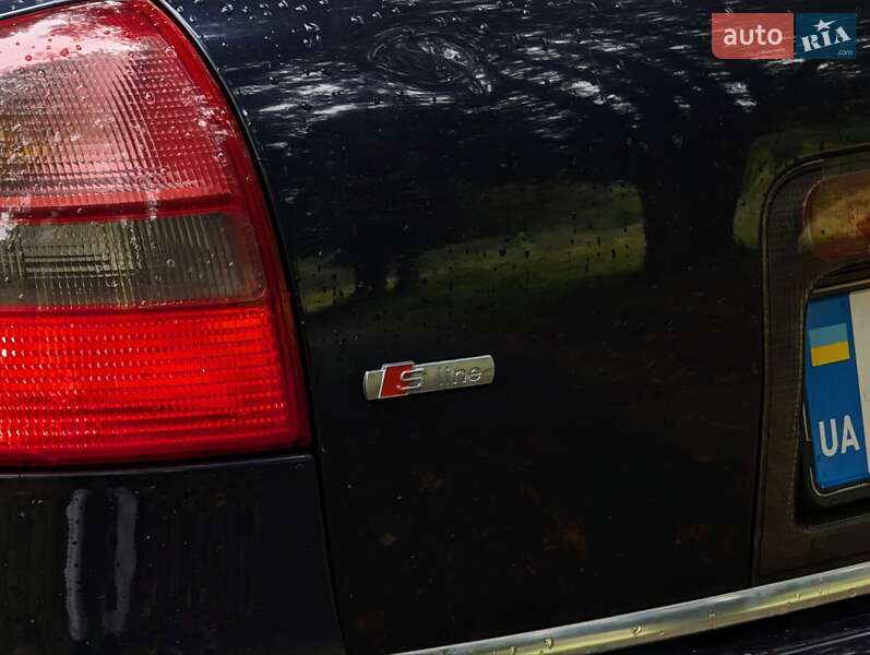 Седан Audi A6 2001 в Межгорье