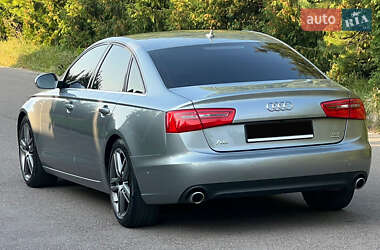 Седан Audi A6 2013 в 