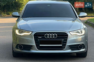 Седан Audi A6 2013 в 