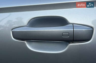 Седан Audi A6 2013 в 
