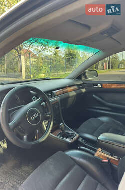 Седан Audi A6 2002 в 