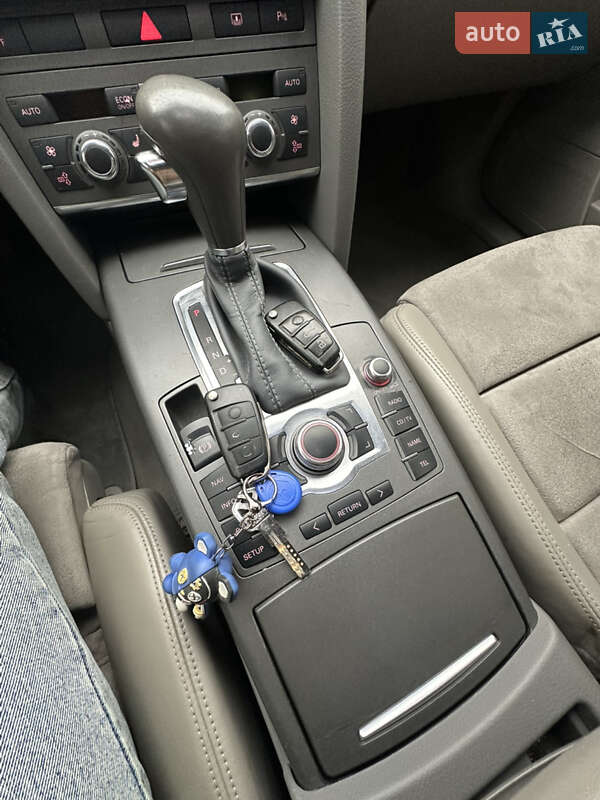 Седан Audi A6 2004 в Киеве