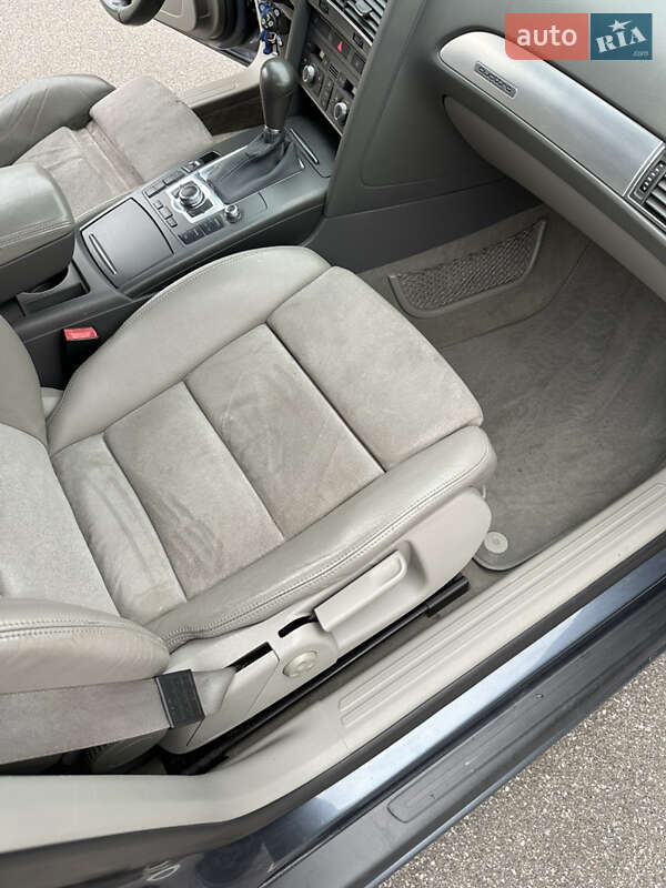 Седан Audi A6 2004 в Киеве