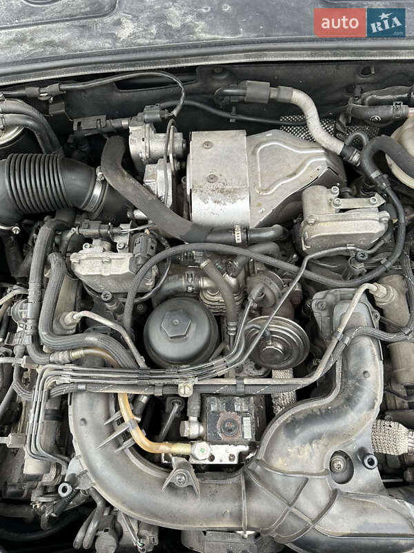 Седан Audi A6 2004 в Киеве