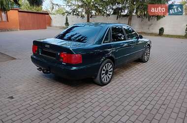 Седан Audi A6 1996 в 