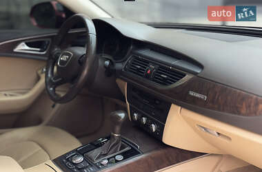 Седан Audi A6 2012 в 