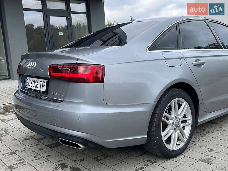 Седан Audi A6 2015 в Новояворовске