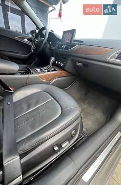 Седан Audi A6 2015 в 