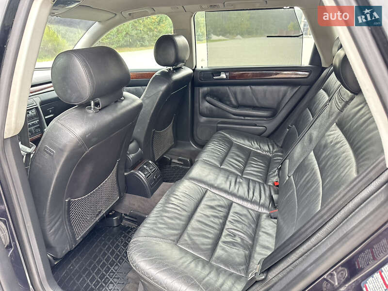 Универсал Audi A6 2003 в Костополе