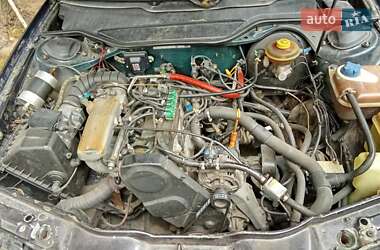 Седан Audi A6 1995 в 