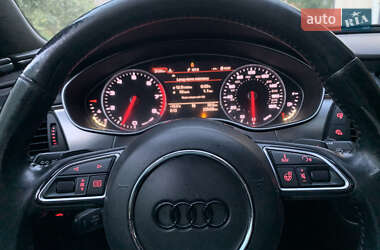 Седан Audi A6 2013 в 
