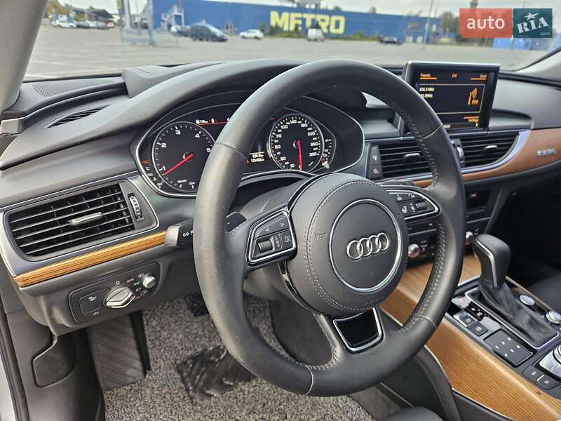 Седан Audi A6 2015 в Днепре