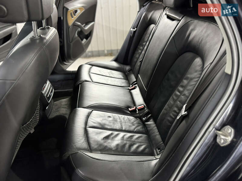 Седан Audi A6 2012 в Черновцах