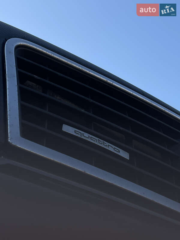 Седан Audi A6 2000 в Львове