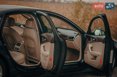 Седан Audi A6 2015 в 