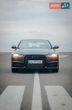 Седан Audi A6 2015 в 