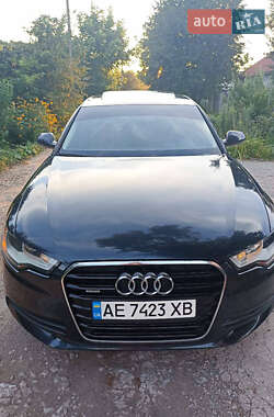 Седан Audi A6 2013 в 