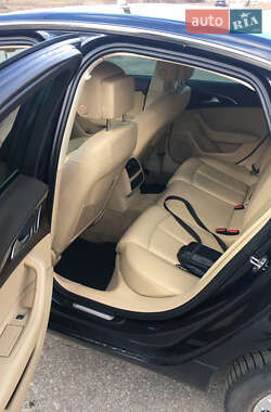 Седан Audi A6 2013 в 