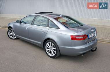Седан Audi A6 2010 в 