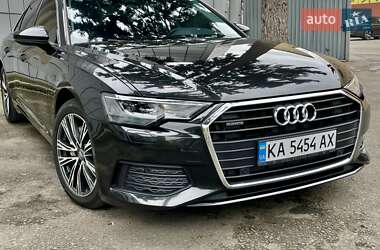 Седан Audi A6 2021 в 