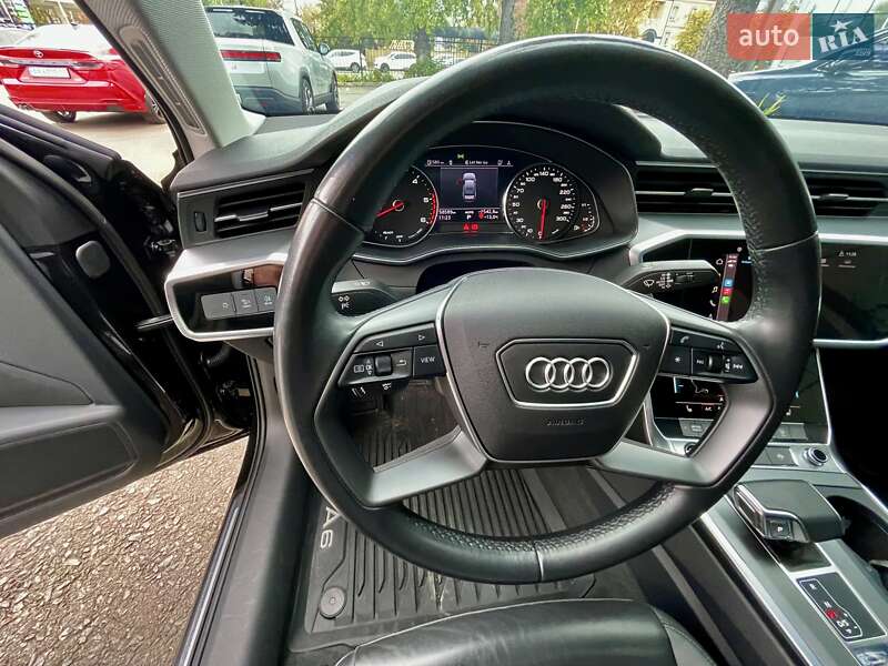 Седан Audi A6 2021 в Киеве