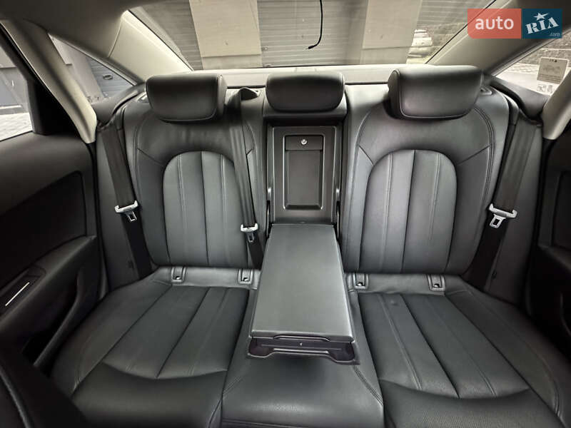 Седан Audi A6 2016 в Ивано-Франковске