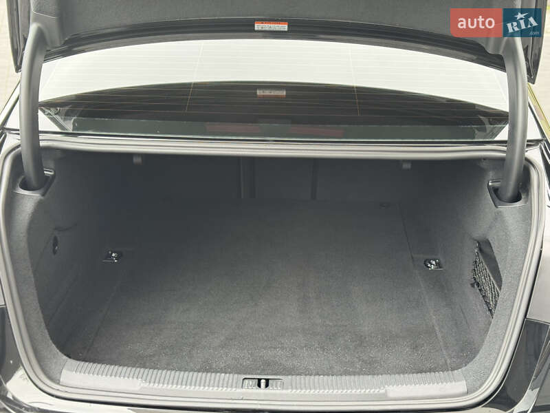 Седан Audi A6 2016 в Ивано-Франковске