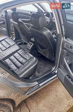Седан Audi A6 2002 в 