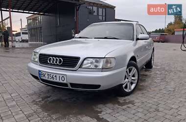 Седан Audi A6 1995 в Заречном