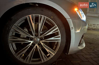 Седан Audi A6 2019 в 