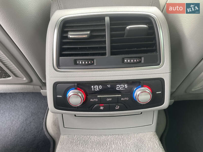 Седан Audi A6 2012 в Кременчуге