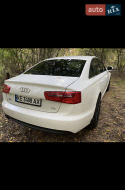 Седан Audi A6 2012 в 