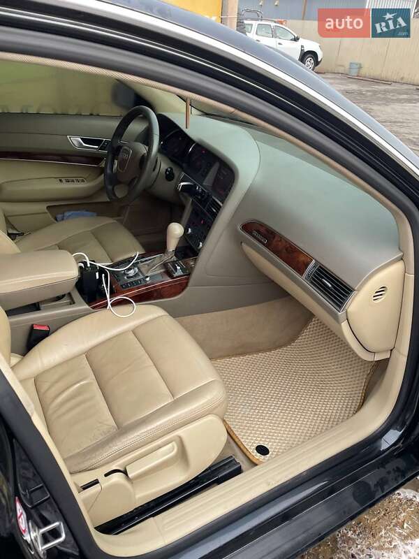 Седан Audi A6 2004 в Одессе