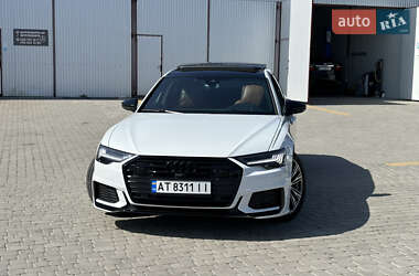 Седан Audi A6 2022 в 