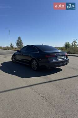 Седан Audi A6 2016 в 