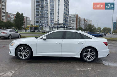 Седан Audi A6 2019 в 