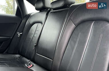 Седан Audi A6 2015 в 
