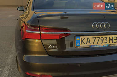 Седан Audi A6 2018 в 