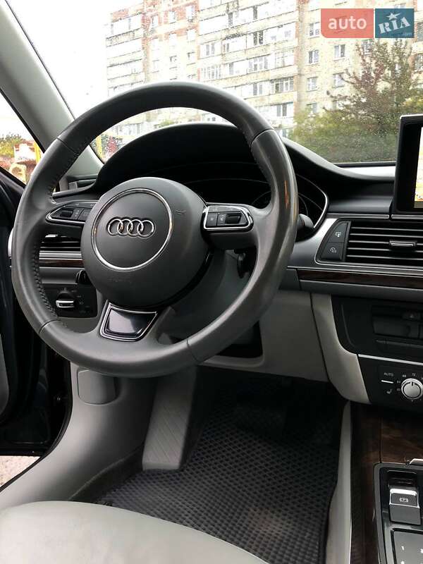 Седан Audi A6 2013 в Ивано-Франковске