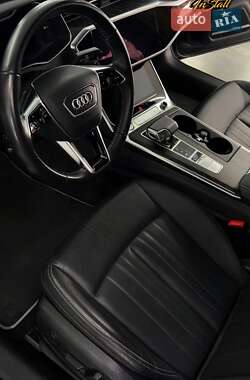 Седан Audi A6 2019 в 