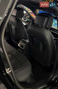 Седан Audi A6 2019 в 