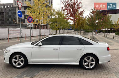 Седан Audi A6 2015 в 