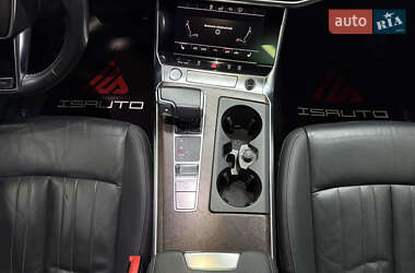 Седан Audi A6 2019 в 