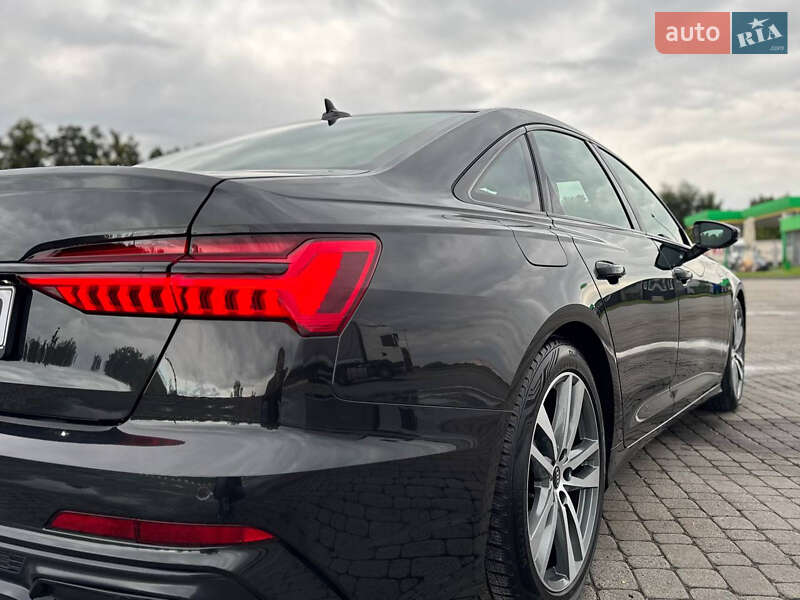 Седан Audi A6 2021 в Радивиліві